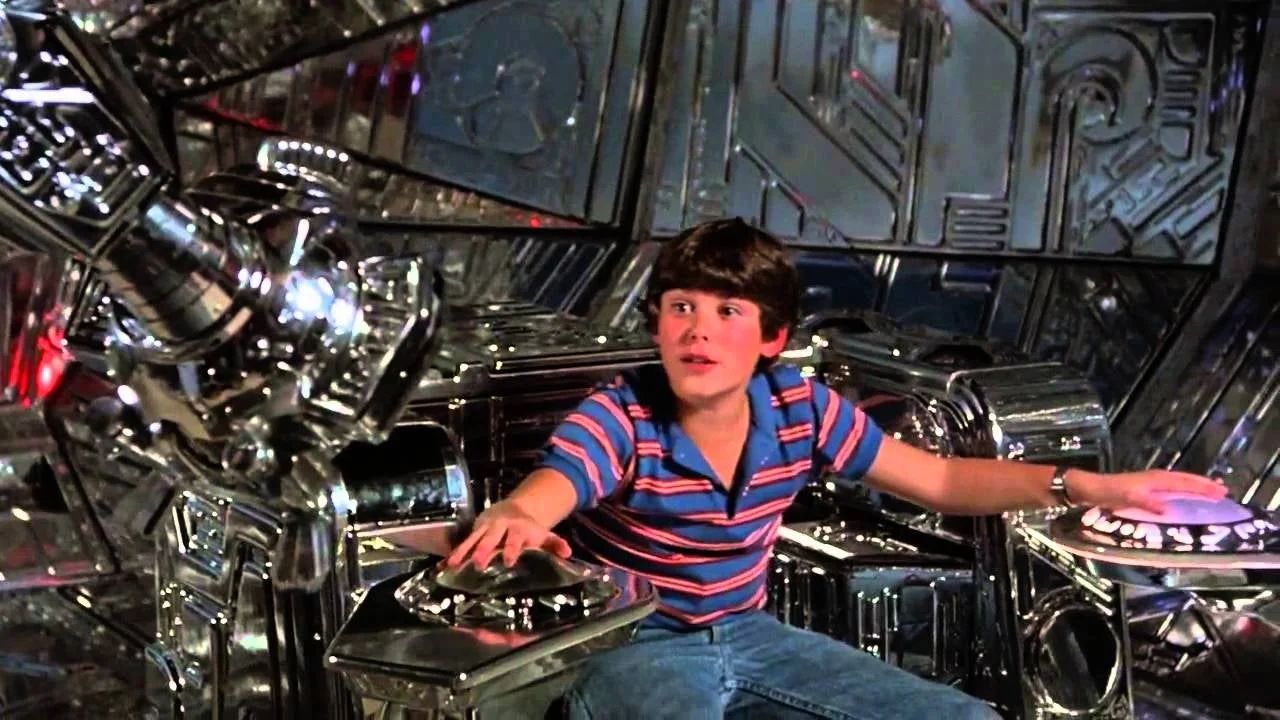 Как Disney в 1986 году поразил нас теорией относительности задолго до "Интерстеллара"!
