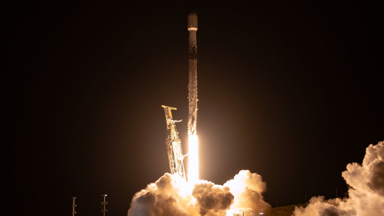 SpaceX запускает 81 спутник и устанавливает новый рекорд!