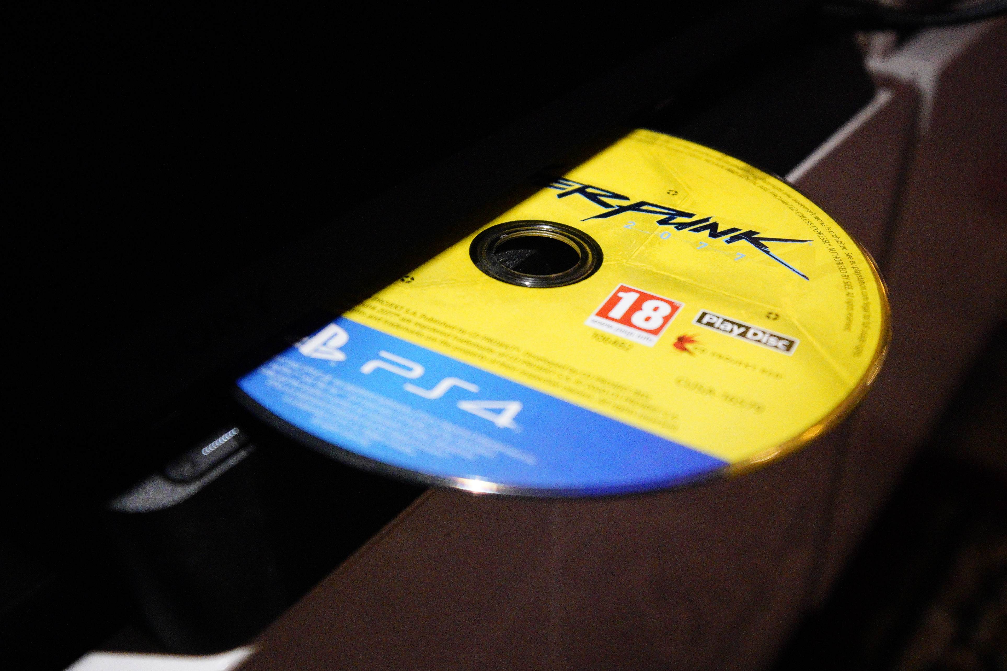 Sony PlayStation готовит прощание с физическими дисками!
