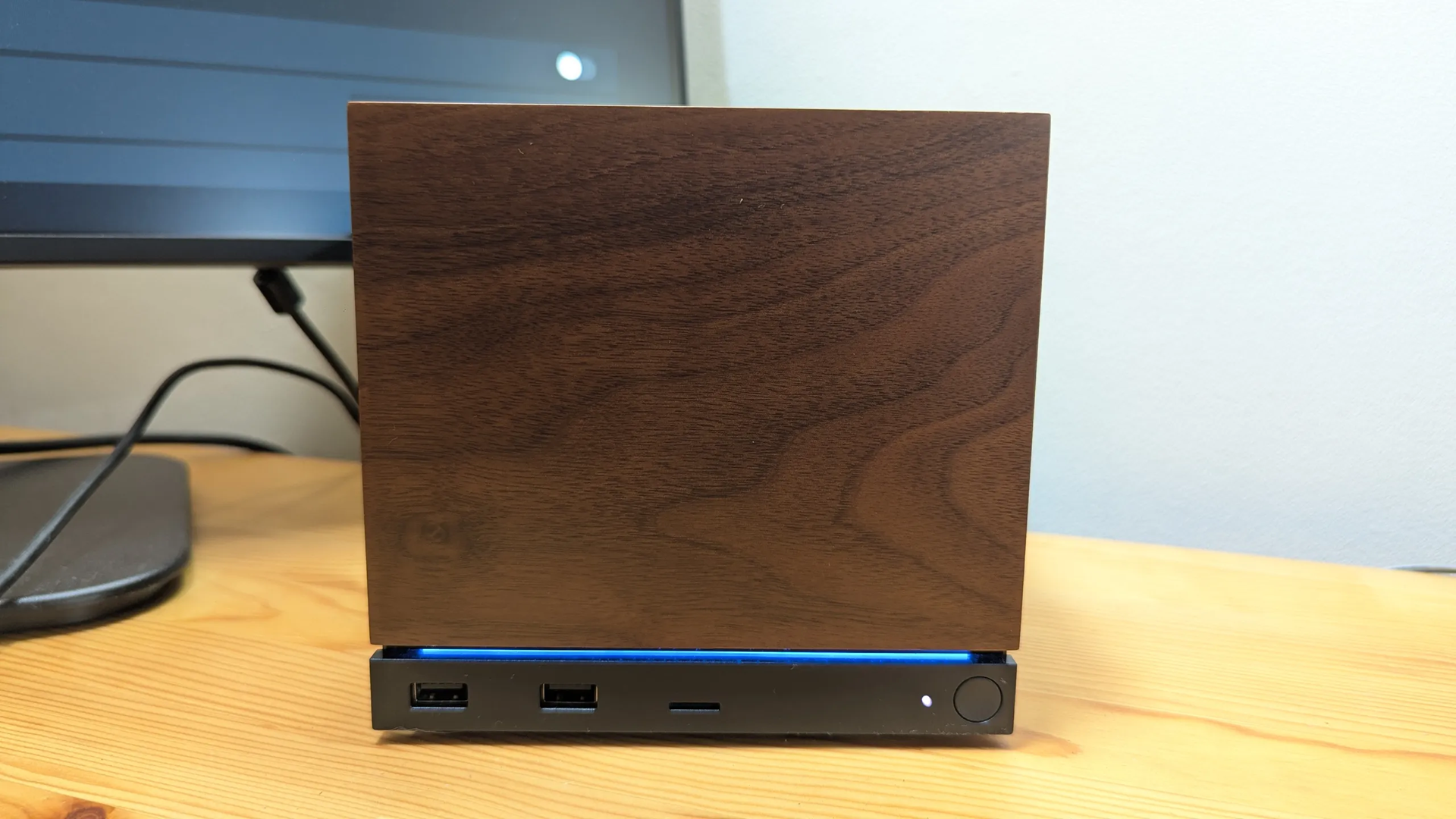 Valve не спешит с понижением цен на Steam Machine — кризис памяти бьёт по карману!